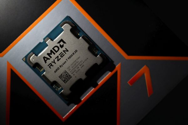 პროცესორი - AMD Ryzen 7 9800X3D - Image 2